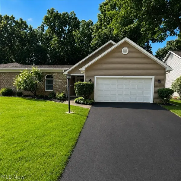 361 Hilltop Boulevard, Canfield, OH 44406