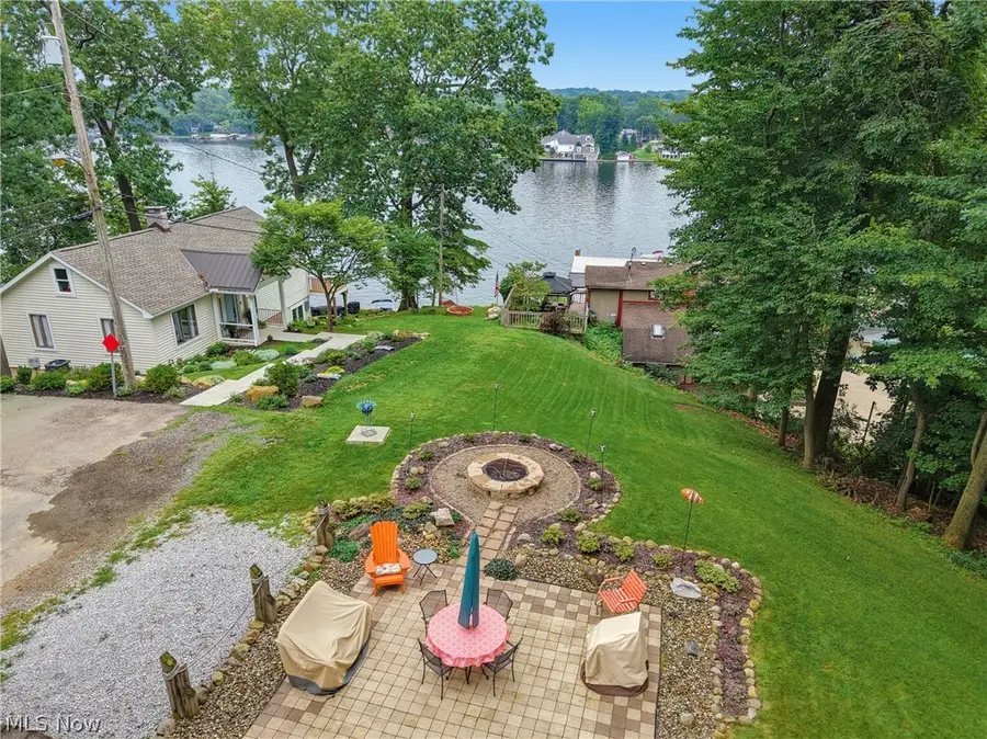 242 Uhl Drive, Portage Lakes, OH 44319 - #2