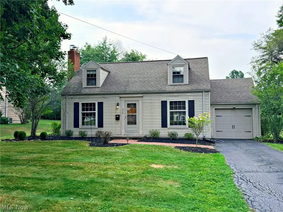 210 Callahan Road, Canfield, OH 44406 - #2