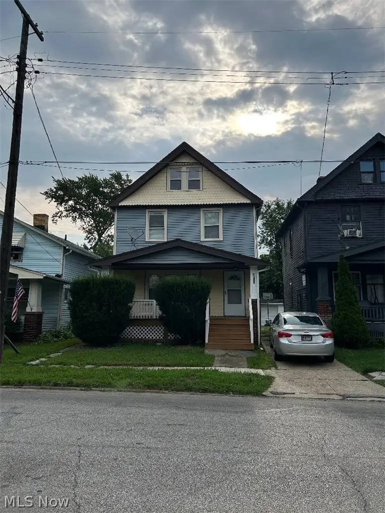 3279 W 97 Street, Cleveland, OH 44102 - #1