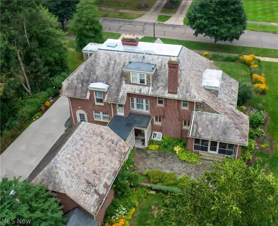 276 S Rose Boulevard, Akron, OH 44313 - #2