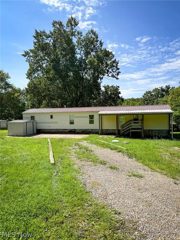 45688 County Road 58, Coshocton, OH 43812