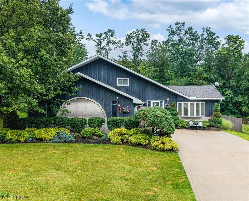 4905 Sassafras Drive, Parma, OH 44129 - #1