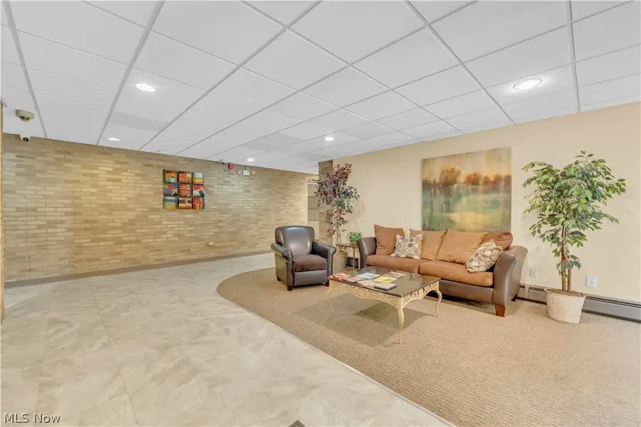 101 S Rocky River Drive #407, Berea, OH 44017 - #3