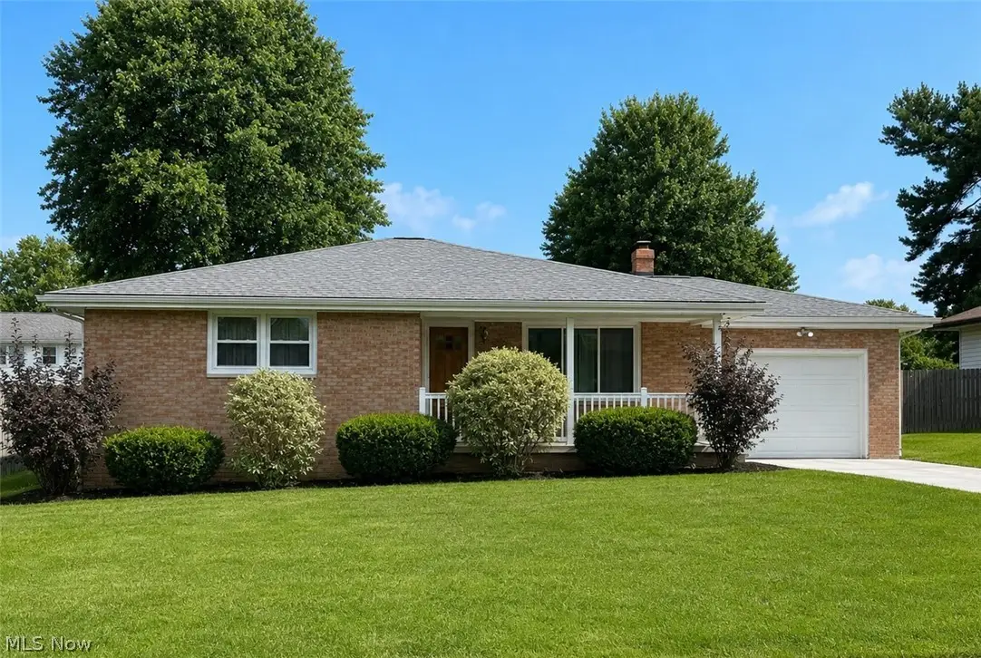 578 W Como Street, Struthers, OH 44471 - #1
