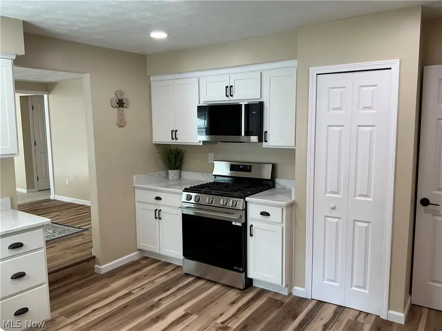 39569 Calann Drive, Elyria, OH 44035 - #3