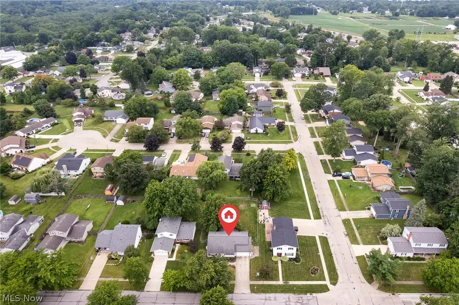 380 Naples Drive, Elyria, OH 44035 - #3