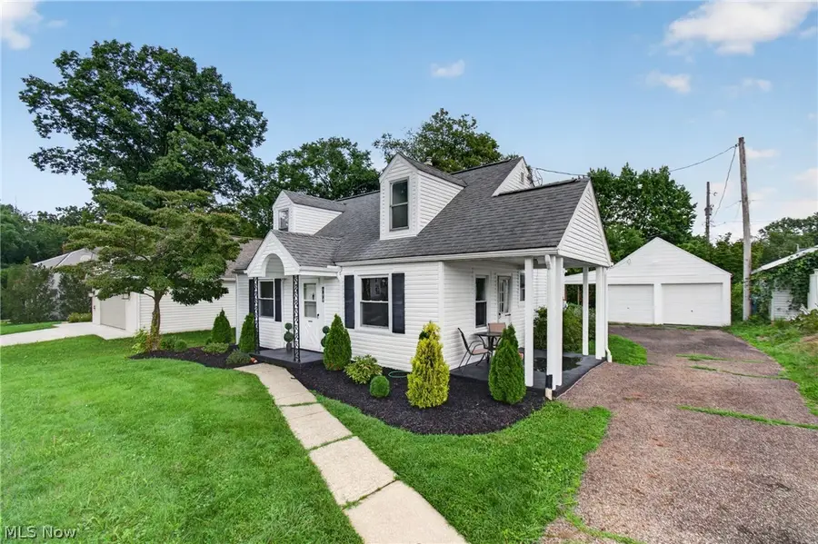 444 18th Nw Street, Massillon, OH 44647 - #2