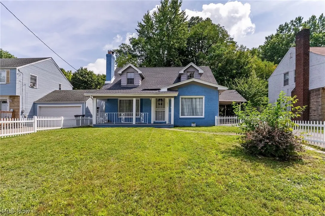 2311 Coronado Avenue, Youngstown, OH 44504 - #1