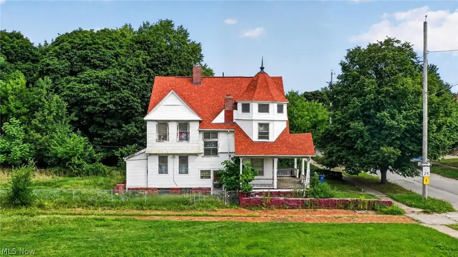 1434 E 82nd Street, Cleveland, OH 44103 - #2