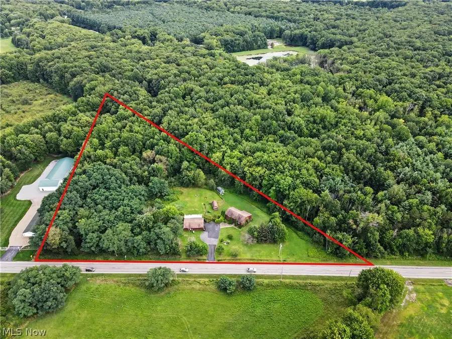6092 Warren Road, Cortland, OH 44410 - #2