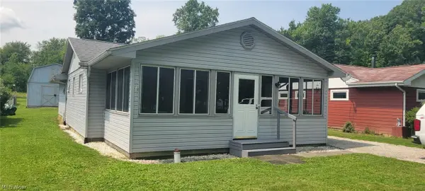 7723 Bayview Drive, Williamsfield, OH 44093