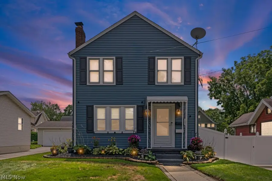 1392 Indianola Avenue, Akron, OH 44305 - #2