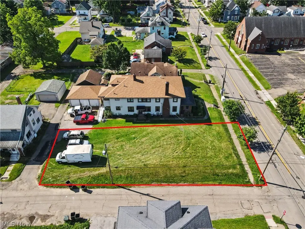 Broad Nw Avenue, Canton, OH 44708 - #1
