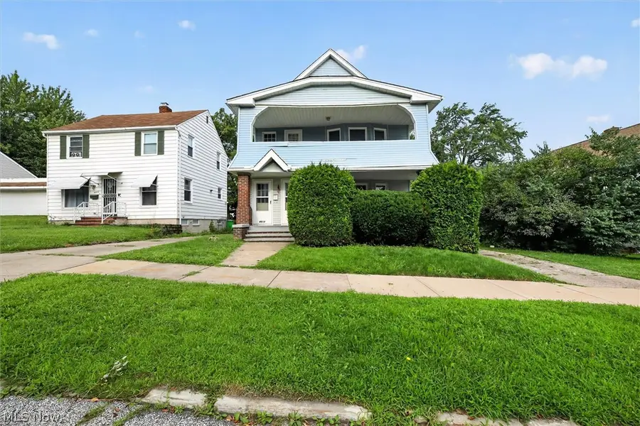4916 E 90th Street, Garfield Heights, OH 44125 - #3