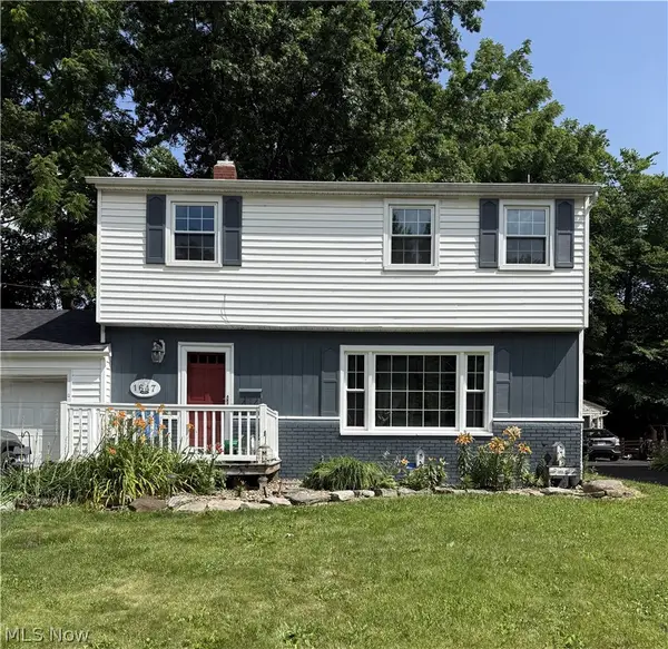 1647 Fairfax Road, Akron, OH 44313
