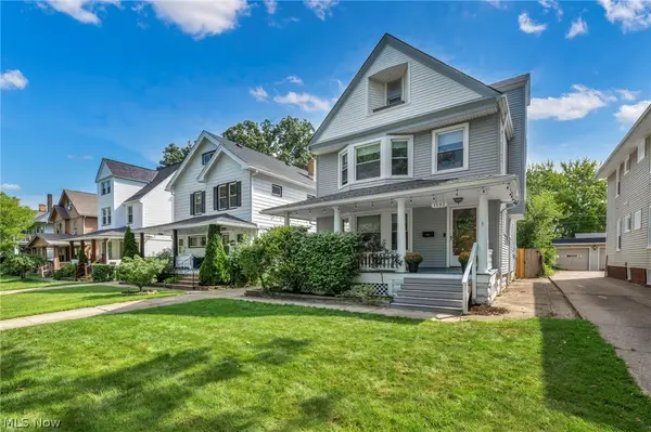 1593 Cohassett Avenue, Lakewood, OH 44107