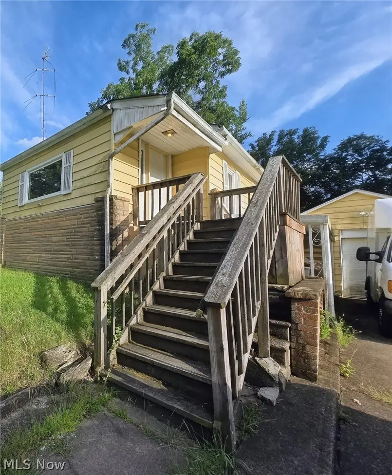 2838 Draper Se Street, Warren, OH 44484 - #1