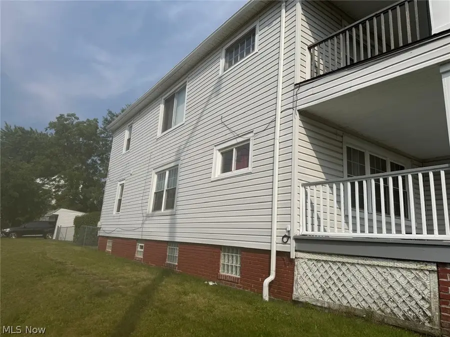 1645 Hillview Road, Cleveland, OH 44112 - #3