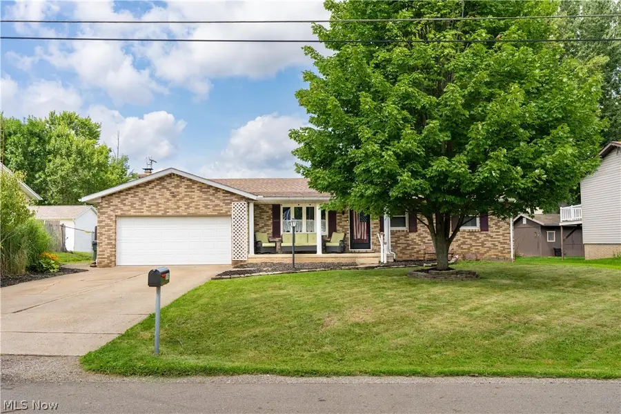 1015 Carnwise Sw Street, Canton, OH 44706 - #2
