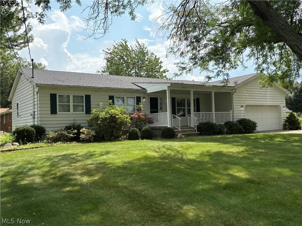 5691 Cherrywood Drive, Lorain, OH 44053 - #1