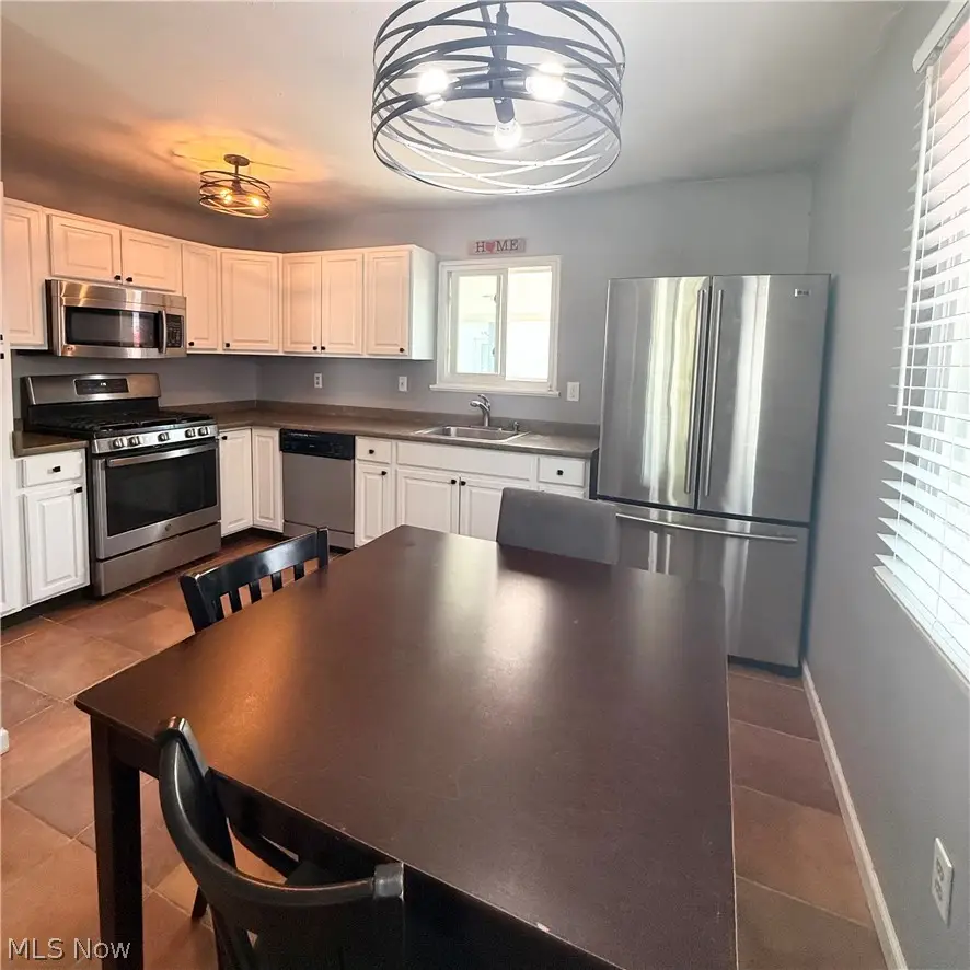 490 Myra Drive, Chardon, OH 44024 - #3
