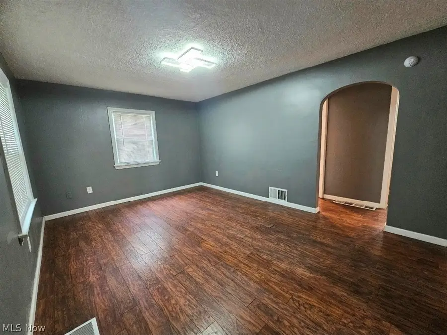 1368 Orlando Avenue, Akron, OH 44320 - #2