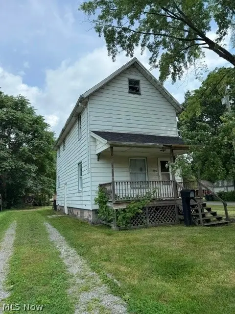 506 Hall Nw Street, Warren, OH 44483