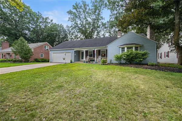 335 Vassar Avenue, Elyria, OH 44035
