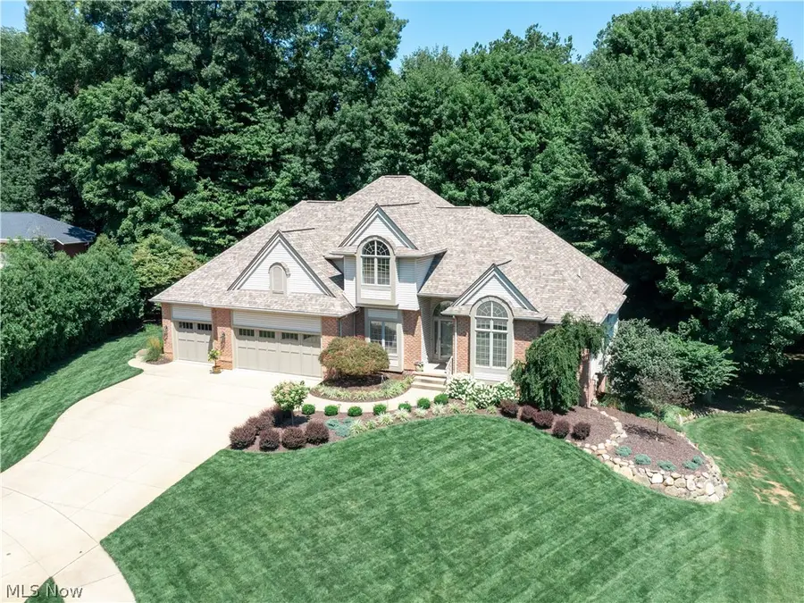 2039 Bent Creek Trail, Cuyahoga Falls, OH 44223 - #3