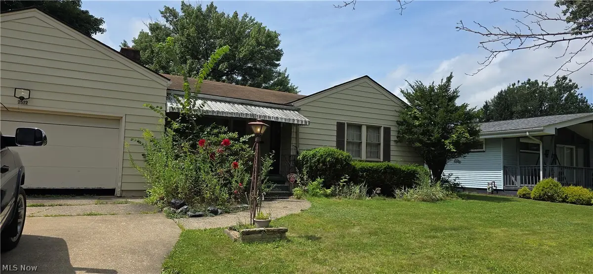 2512 Homestead Avenue, Youngstown, OH 44502 - #1