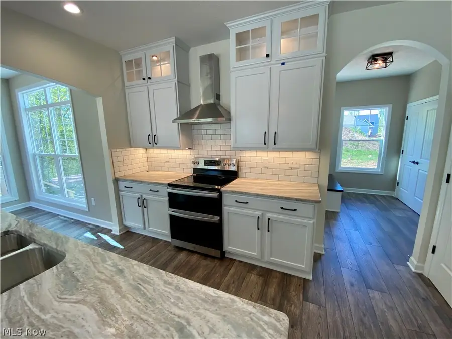 3448 Wicker Ne Street, Canton, OH 44721 - #3