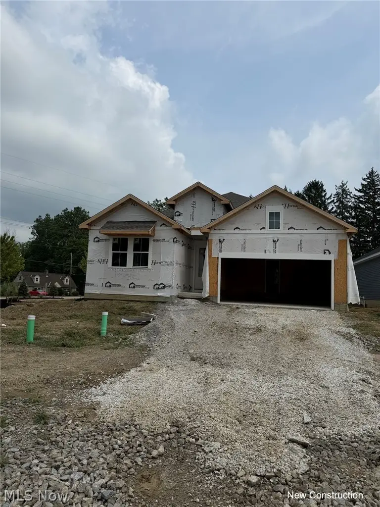 306 Delta Way, Elyria, OH 44035 - #1