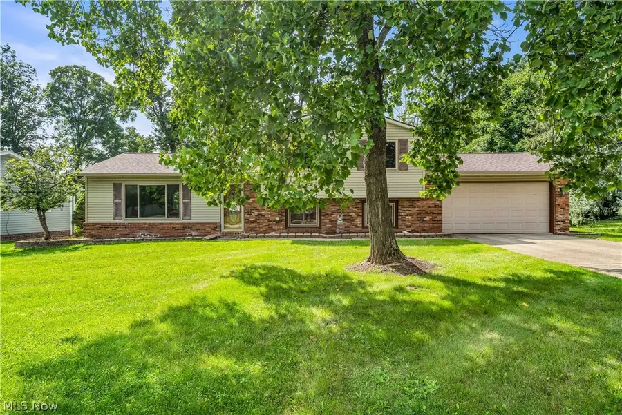 14472 S Gateway Drive, North Royalton, OH 44133 - #3