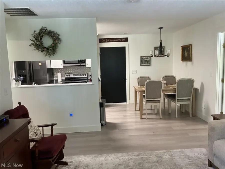 3748 Colony Hill Drive, Zanesville, OH 43701 - #2