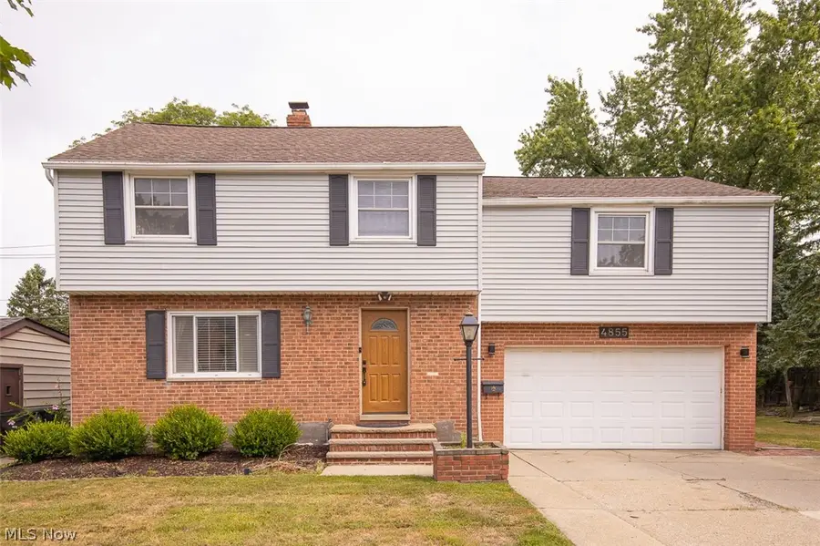 4855 Edsal Drive, Lyndhurst, OH 44124 - #2
