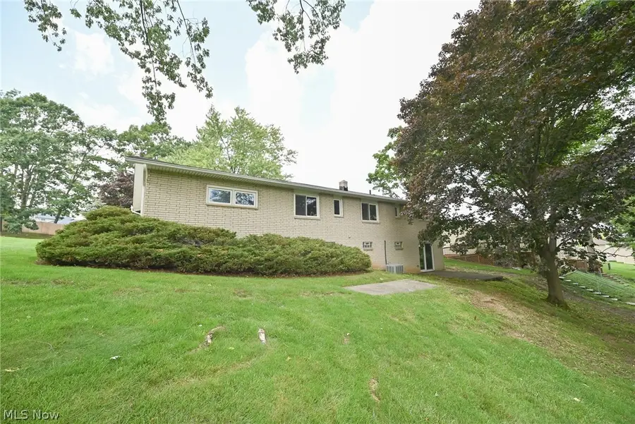 2745 Brian Drive, Parma, OH 44134 - #3