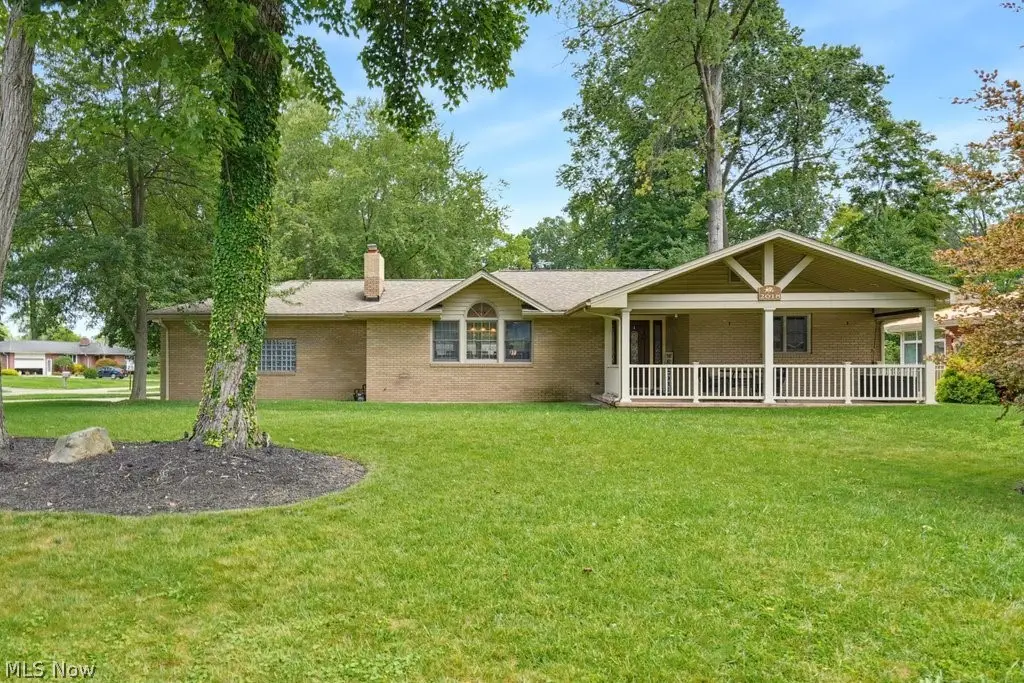 2018 Roberts Ne Lane, Warren, OH 44483 - #1
