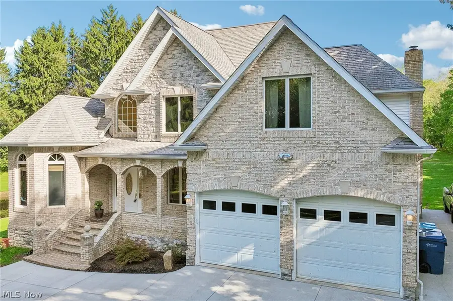 4311 Wadsworth Road, Norton, OH 44203 - #3