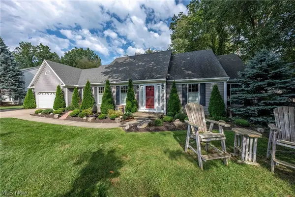389 Jaycox Road, Avon Lake, OH 44012