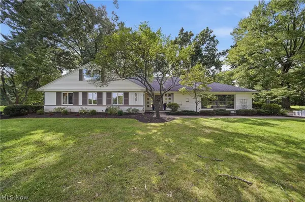 8201 Kellydale Nw Street, Massillon, OH 44646