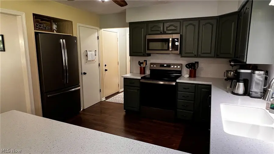 1344 Northwoods Trail, Wadsworth, OH 44281 - #3
