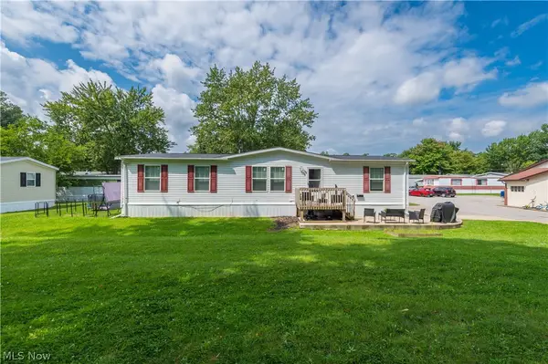431 Westwoods, Amherst, OH 44001