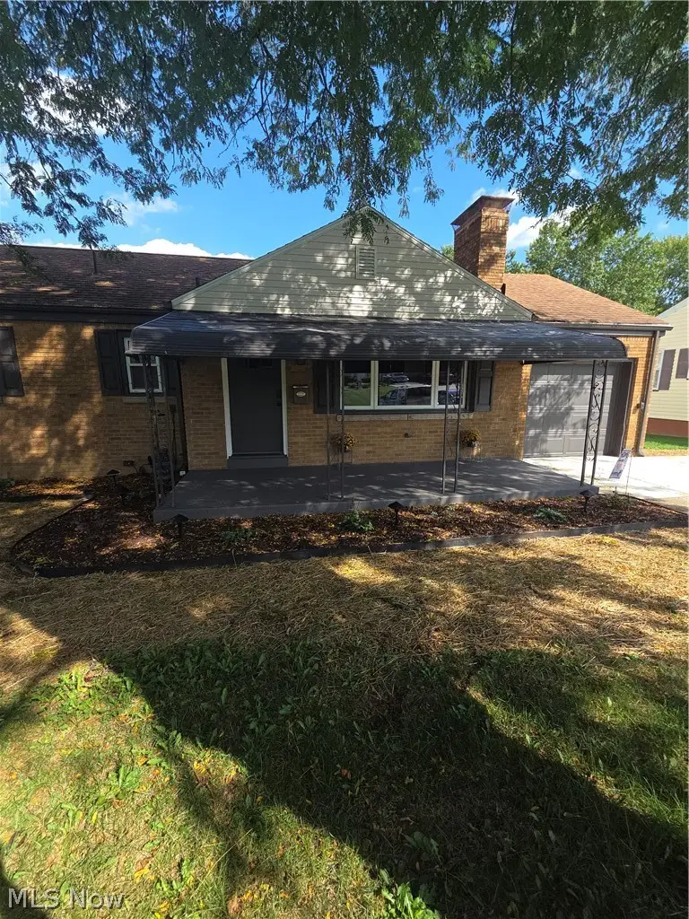 151 S Beverly Avenue, Austintown, OH 44515 - #1
