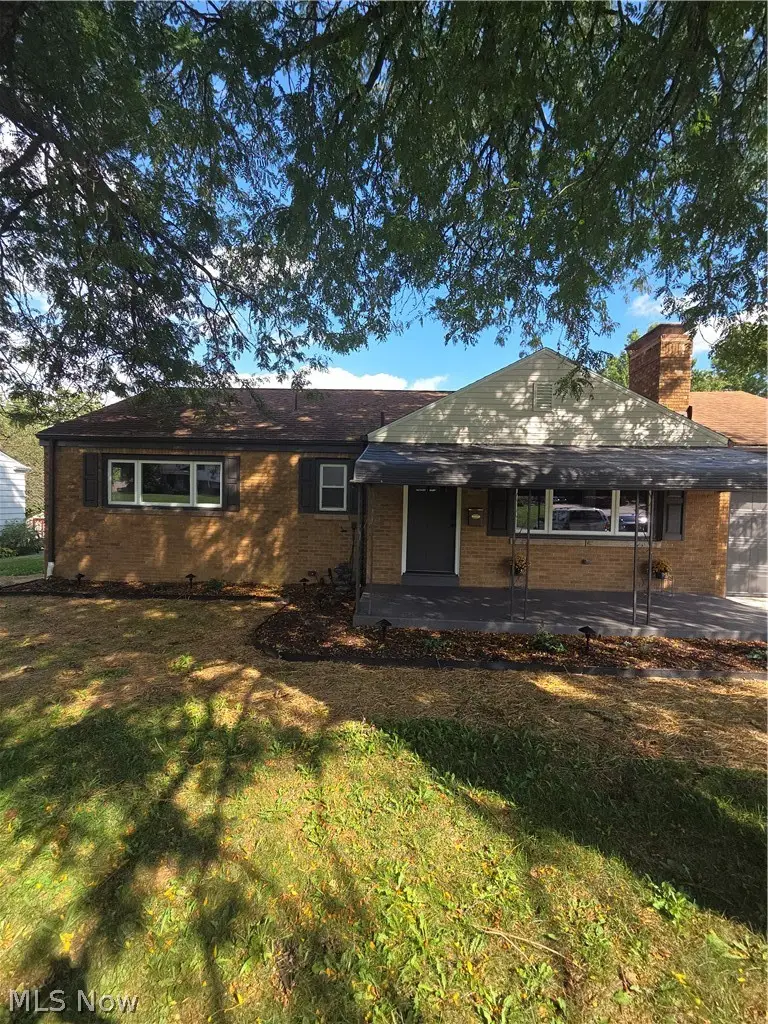 151 S Beverly Avenue, Austintown, OH 44515 - #3