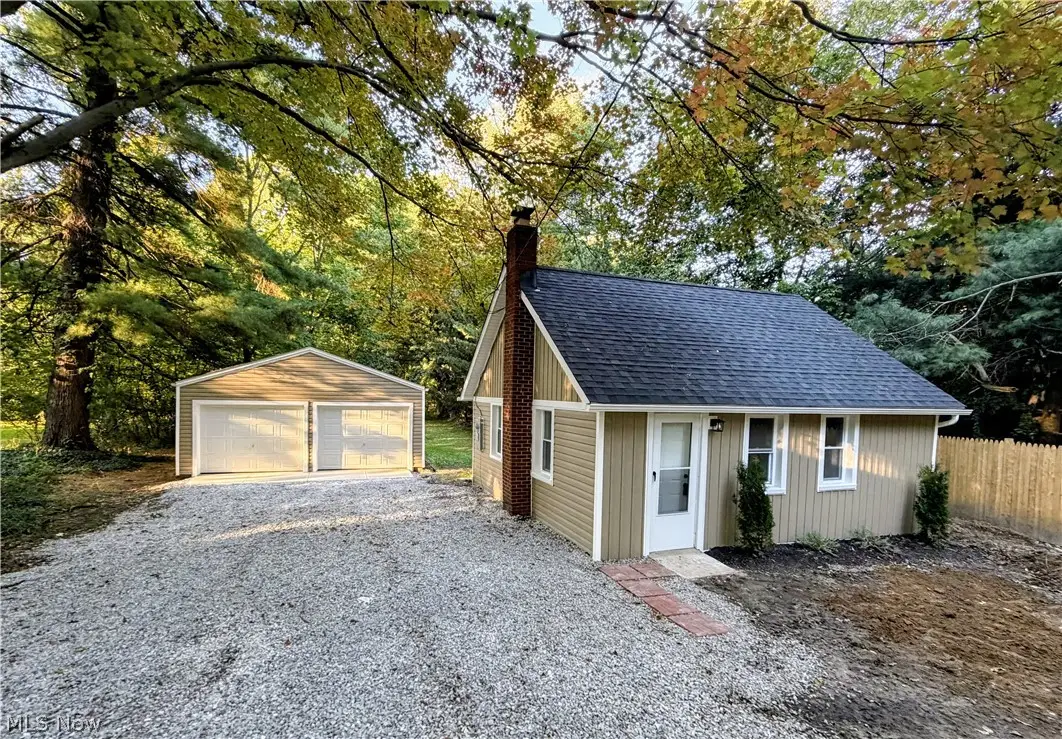 1751 E Turkeyfoot Lake Road, Akron, OH 44312 - #1
