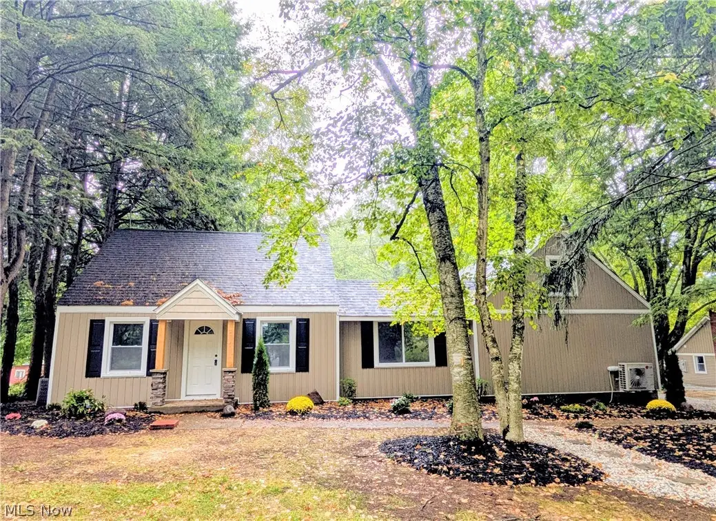 1739 E Turkeyfoot Lake Road, Akron, OH 44312 - #1