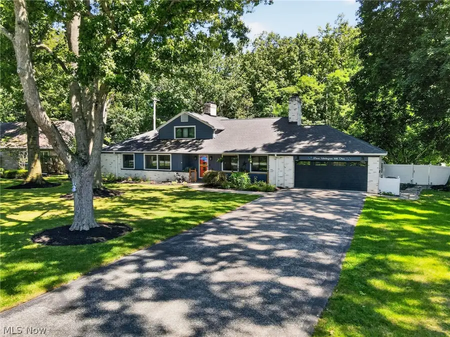 11 Wintergreen Hill Drive, Painesville, OH 44077 - #3