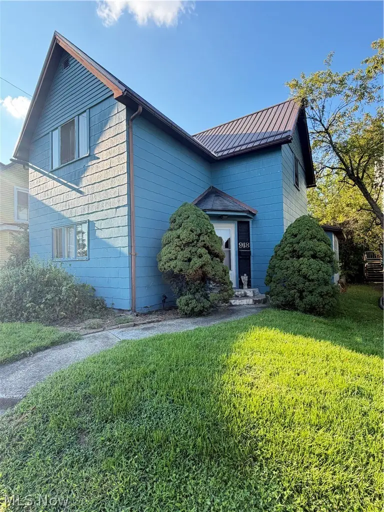 918 Main Street, Coshocton, OH 43812 - #1