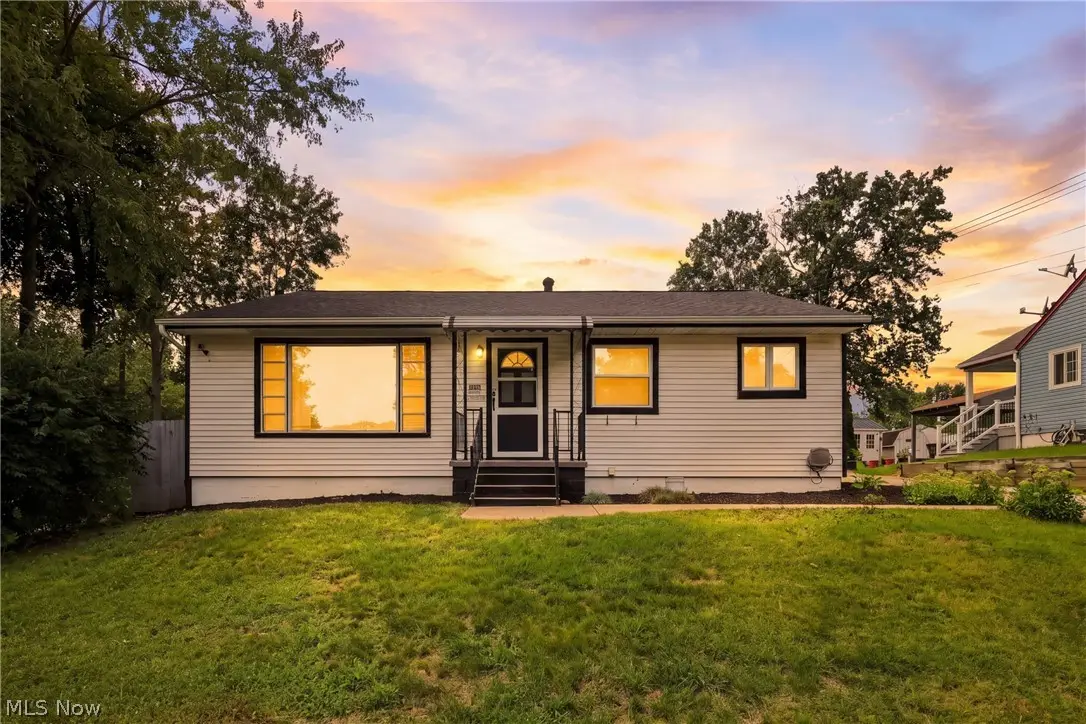 294 Oxford Avenue, Akron, OH 44310 - #1